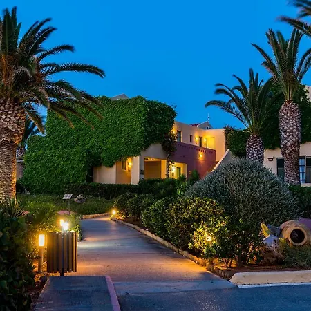 Zorbas Village And Aquapark Chersonissos